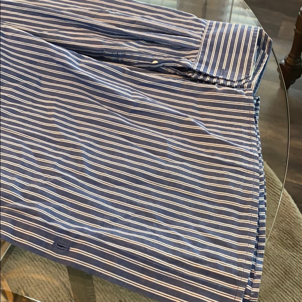 Men’s button down - Picture 3 of 4